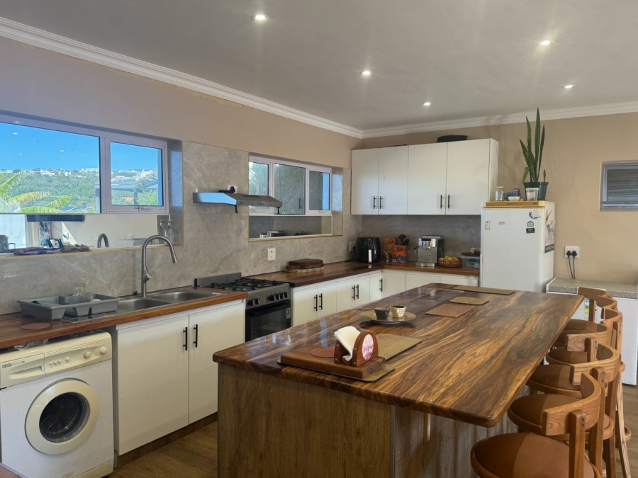 4 Bedroom Property for Sale in Poortjies Western Cape